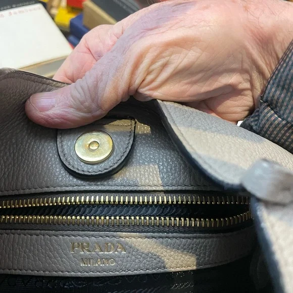 Prada Milano - brand new! - Picture 4 of 12